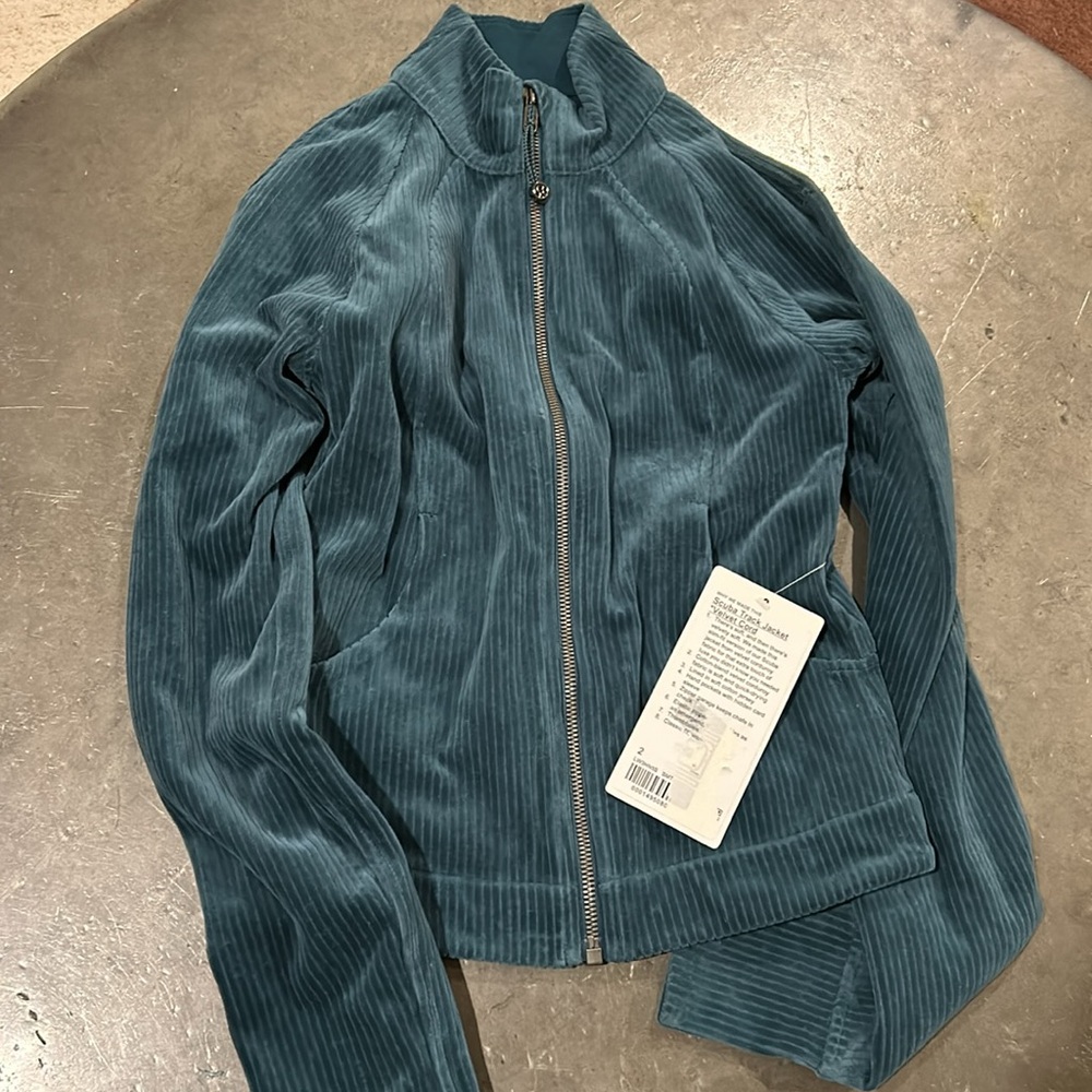 Lululemon Scuba Track Jacket *Velvet Cord - Picture 5 of 7